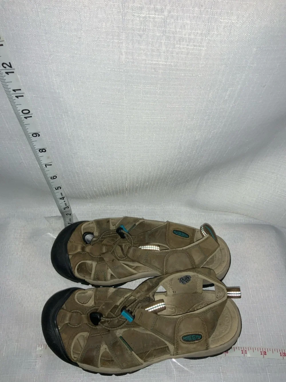 709 Keen Women's Brown Outdoor Sandals with Reinforced Toe
